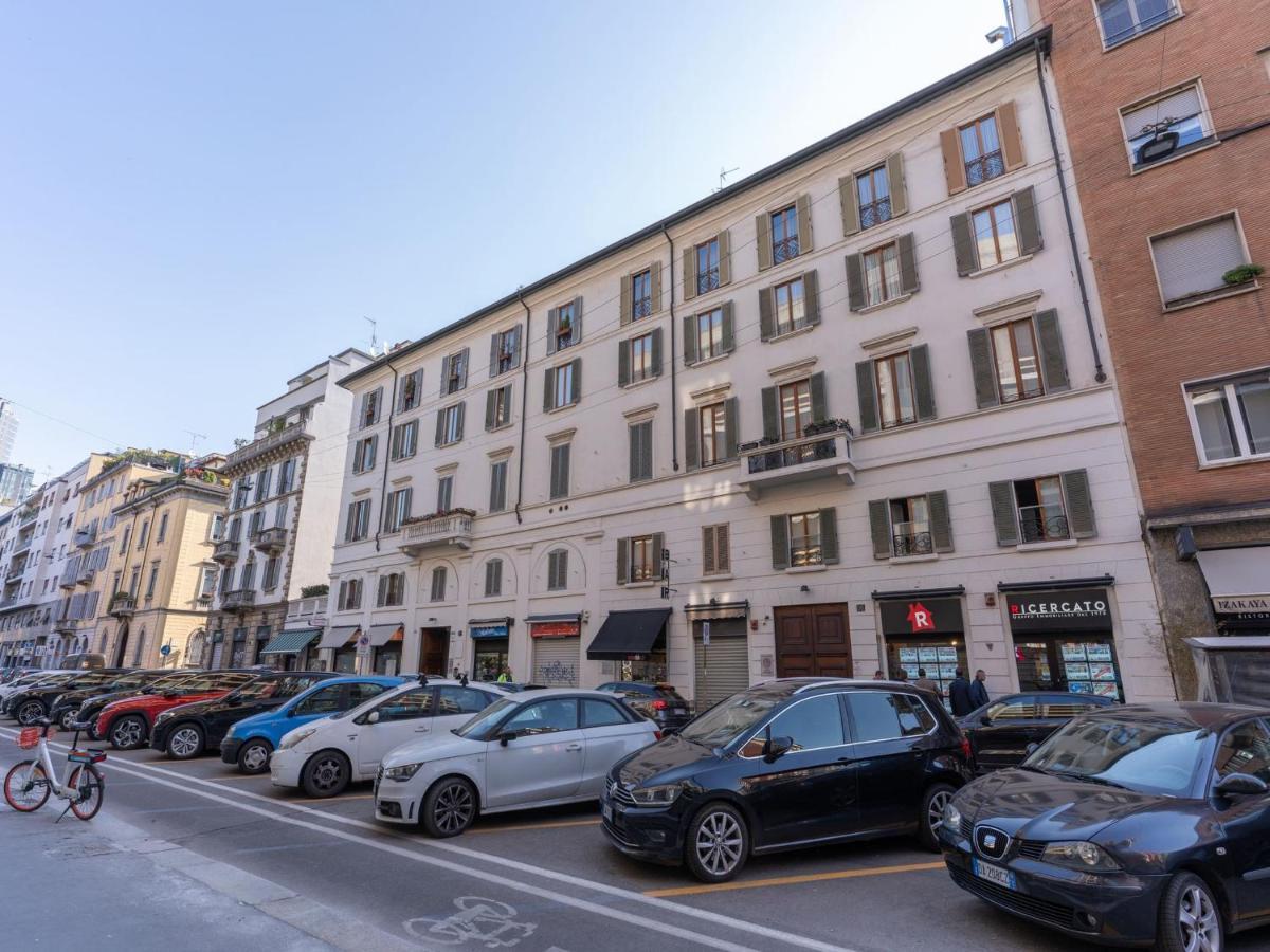 The Best Rent - Gorgeous Two-Bedroom Apartment In Porta Nuova District Milano Eksteriør bilde